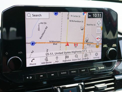 Used 2023 Nissan Pathfinder SL FWD image 3