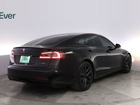 Used 2022 Tesla Model S Plaid AWD/4WD image 3