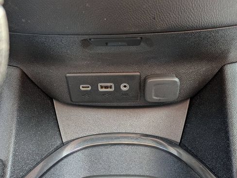 Used 2024 Chevrolet Malibu LT FWD image 34
