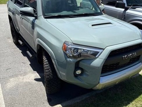 Used 2023 Toyota 4Runner TRD Off-Road Premium w/ Moonroof Package AWD/4WD image 8