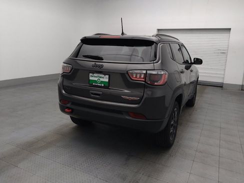 Used 2019 Jeep Compass Trailhawk AWD/4WD image 7