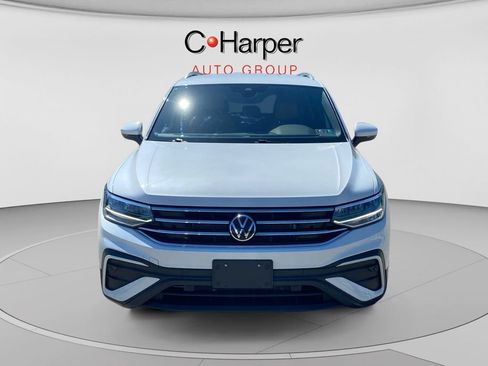 Used 2023 Volkswagen Tiguan SE AWD/4WD image 8