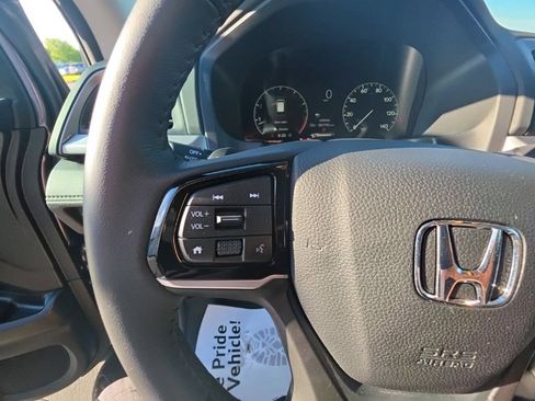 Certified 2026 Honda Odyssey EX-L image 17