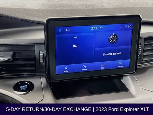 Used 2023 Ford Explorer XLT AWD/4WD image 18