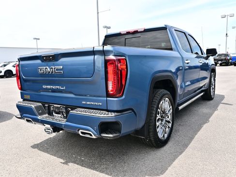 Used 2024 GMC Sierra 1500 Denali Ultimate AWD/4WD image 8