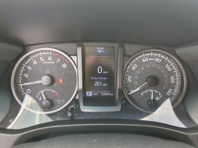 Used 2022 Toyota Tacoma TRD Sport w/ TRD Premium Sport Package AWD/4WD image 37
