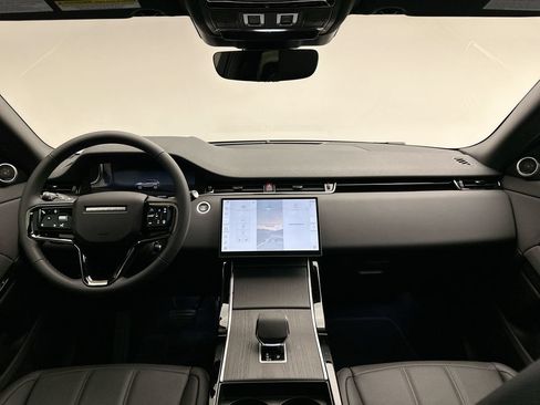 Used 2026 Land Rover Range Rover Evoque S AWD/4WD image 7