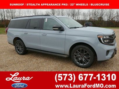 New 2026 Ford Expedition Max Platinum w/ Stealth Appearance Package