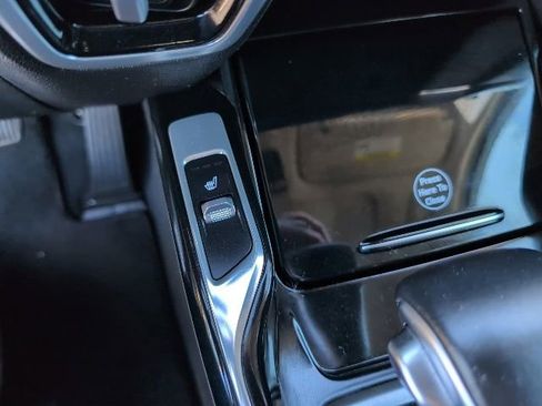 Used 2021 Kia Sorento SX image 25