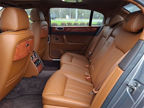 Used 2013 Bentley Flying Spur Flying Spur w/ Convenience Specification Pkg image 12