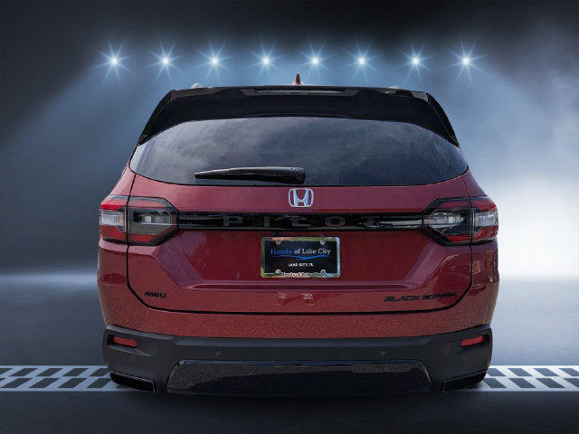 New 2026 Honda Pilot Black Edition image 4
