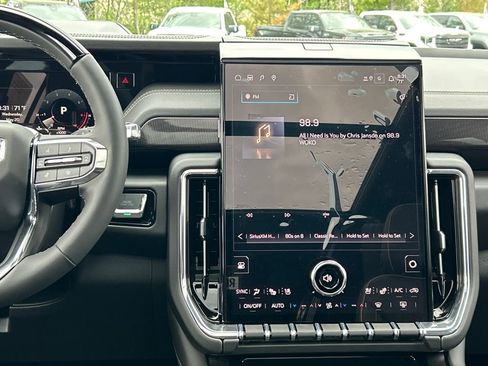 New 2026 GMC Yukon XL Elevation AWD/4WD image 23