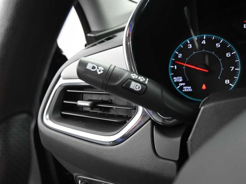 Used 2023 Chevrolet Equinox LS AWD/4WD image 14