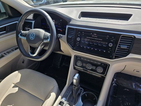 Used 2022 Volkswagen Atlas SE FWD image 11