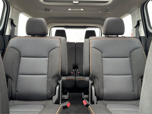 Used 2023 GMC Acadia AT4 w/ Trailering Package image 4