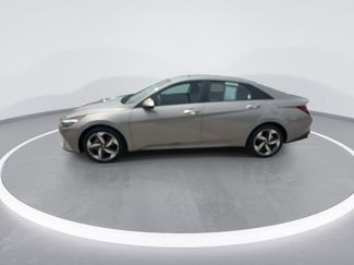 Certified 2023 Hyundai Elantra SEL w/ Convenience Package FWD video 5