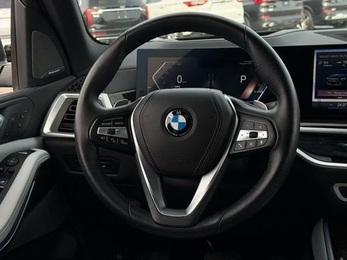 Used 2025 BMW X5 xDrive40i w/ Premium Enhanced Package image 10