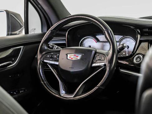 Used 2020 Cadillac XT6 Premium Luxury FWD image 14
