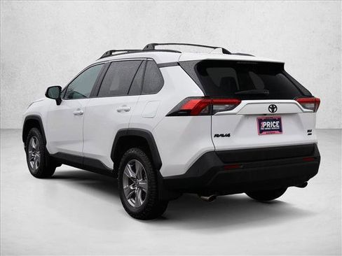 Certified 2022 Toyota RAV4 XLE AWD/4WD image 8
