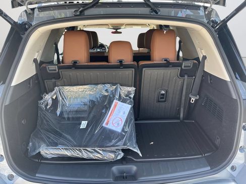 New 2026 Nissan Pathfinder Platinum w/ Cargo Package FWD image 36