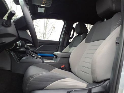 Used 2024 Toyota Tacoma TRD Off-Road image 8