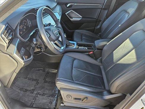 Used 2025 Audi Q3 2.0T Premium image 15