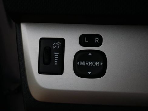 Used 2009 Scion xB FWD image 19