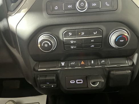 Used 2023 Chevrolet Silverado 2500 Custom w/ Custom Value Package image 20