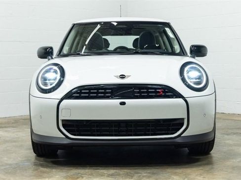 Certified 2025 MINI Cooper S image 7