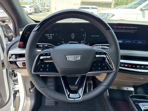 New 2026 Cadillac Lyriq Signature Luxury w/ LPO, Blue Accent Package AWD/4WD image 26