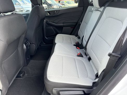 Certified 2026 Ford Escape Active AWD/4WD image 18