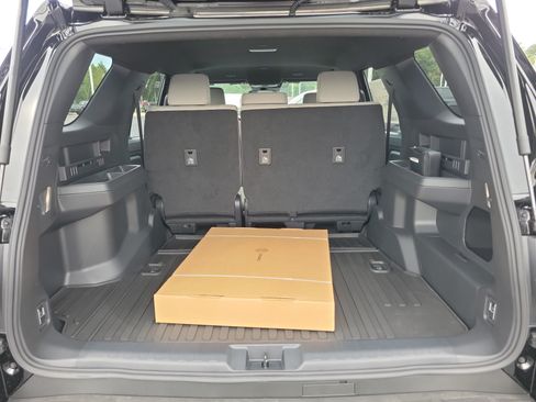 New 2026 Toyota 4Runner SR5 AWD/4WD image 9