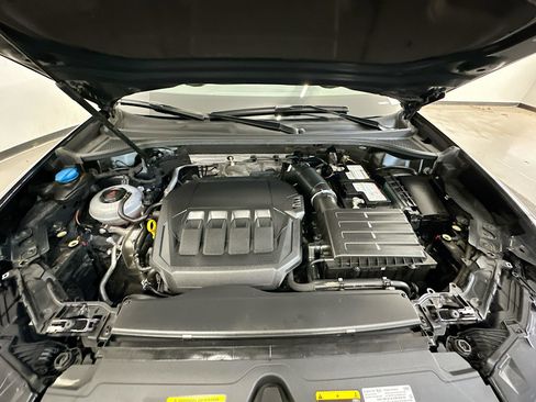 Used 2025 Audi Q3 2.0T Premium image 35