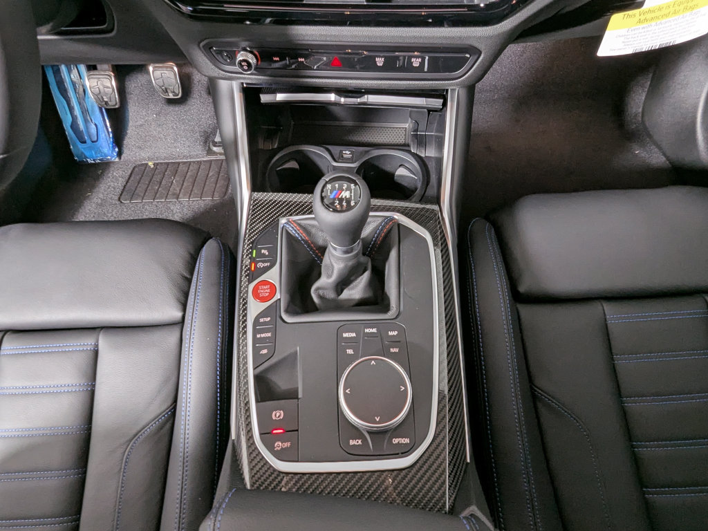 New 2026 BMW M2 w/ Lighting Package RWD image 32