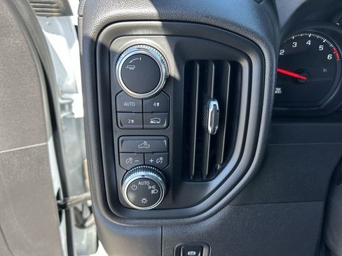 New 2026 GMC Sierra 1500 Pro w/ Pro Value Package AWD/4WD image 18