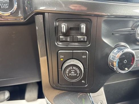 Used 2022 Ford F150 XLT w/ Equipment Group 302A High image 36