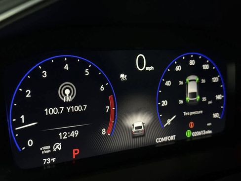 Used 2024 Acura Integra image 16