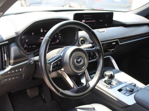 Used 2025 MAZDA CX-70 Plug-In Hybrid w/ Premium Plus AWD/4WD image 32
