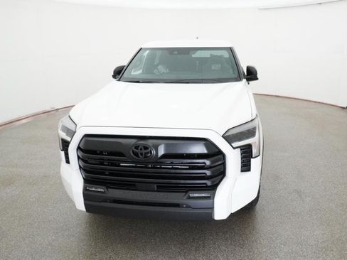 New 2026 Toyota Tundra SR5 AWD/4WD image 22