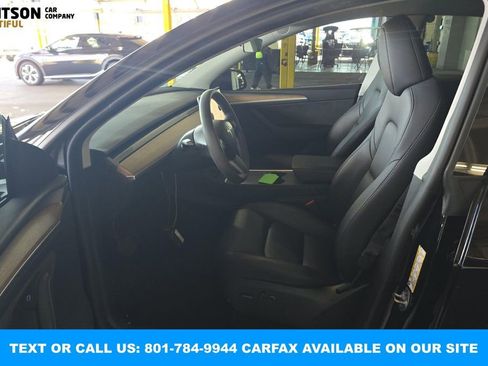 Used 2023 Tesla Model Y Long Range image 7