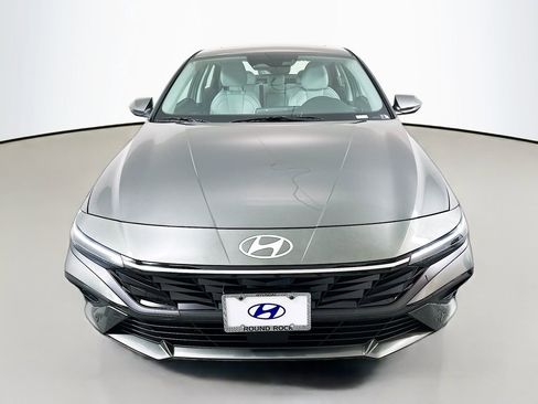 New 2026 Hyundai Elantra Limited image 2
