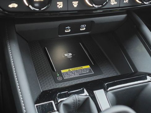 Certified 2025 Honda Accord Touring image 21