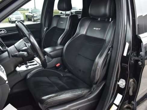 Used 2012 Jeep Grand Cherokee SRT8 w/ Luxury Group II AWD/4WD image 13