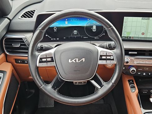 Used 2023 Kia Telluride SX X-Line AWD/4WD image 14