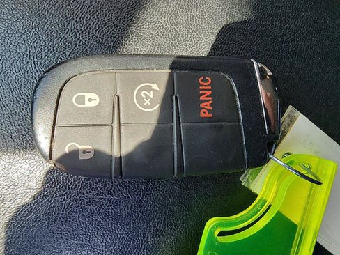 Used 2020 Jeep Compass Latitude w/ Cold Weather Group image 26