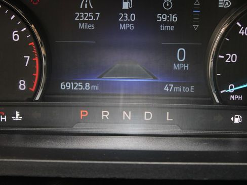 Used 2023 Ford Explorer Limited image 37