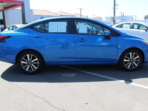 Used 2021 Nissan Versa SV FWD image 19