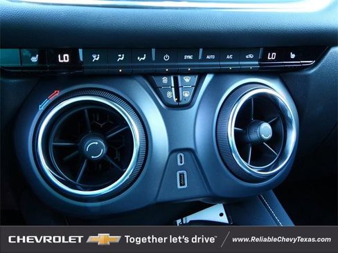 New 2025 Chevrolet Blazer LT w/ Convenience Package image 20