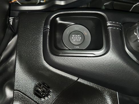Used 2024 Jeep Wrangler Unlimited Rubicon 392 AWD/4WD image 40