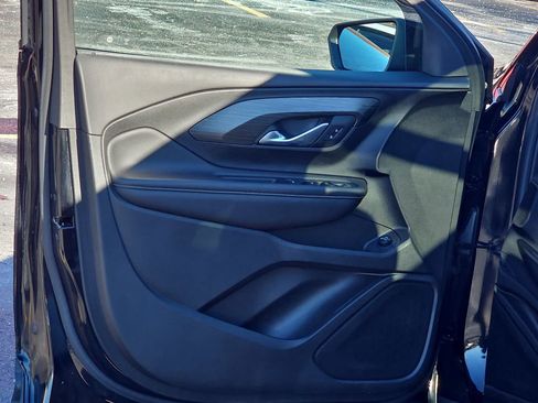 Used 2022 GMC Terrain SLE w/ Driver Convenience Package image 25